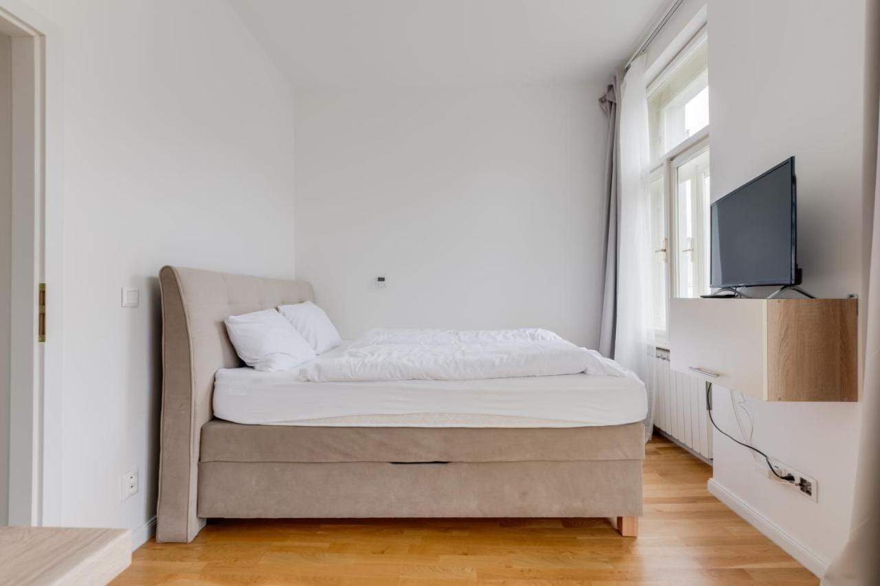 Jt'S Apartments Spanelska Str. Praga Zewnętrze zdjęcie
